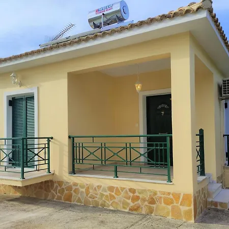 Сasa de vacaciones Oikia Dinachris Agios Georgios (Corfu)