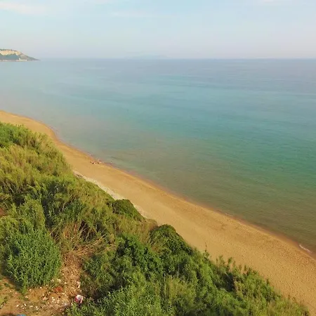 Holiday home Oikia Dinachris Agios Georgios (Corfu)