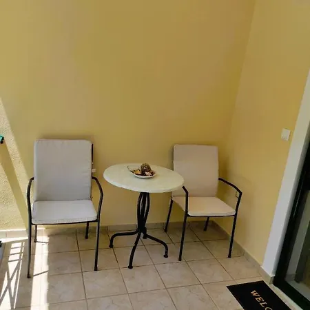 Oikia Dinachris Agios Georgios (Corfu)